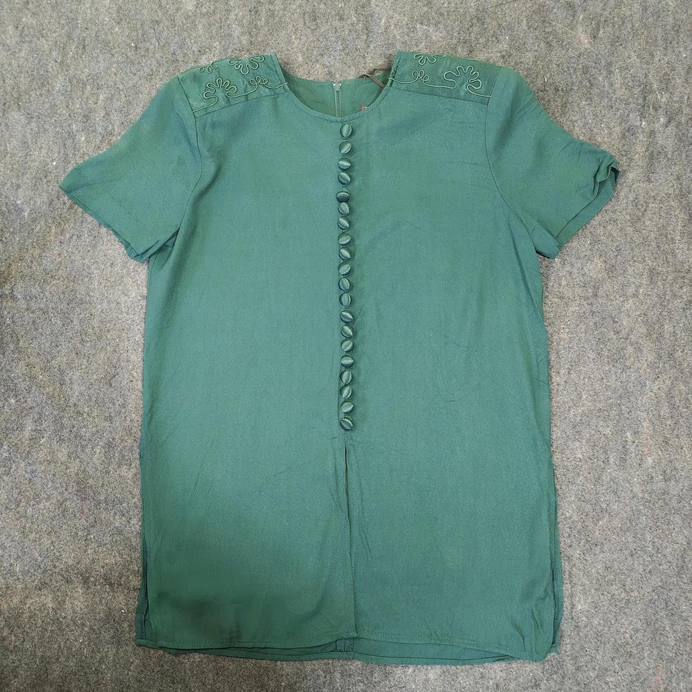 Vintage 90s Impulsive Emerald Green Embroidered Blouse Whimsigoth Top 10P USA